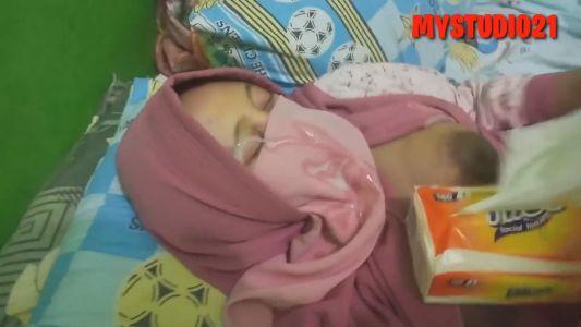 Husband Fucks Girl in Burqa – Explicit Muslim Sex