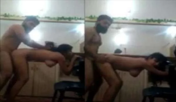 Pakistani Office Girl Nails Boss on Desk